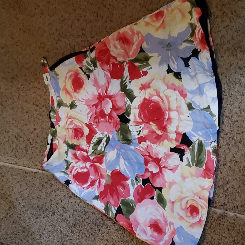 Madison Studio A line Floral Women's Skirt